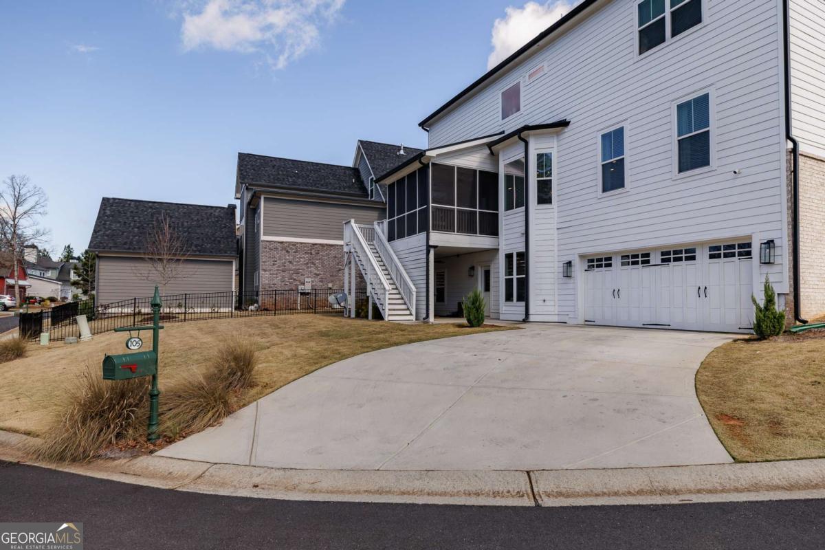105 Red Bluff Drive