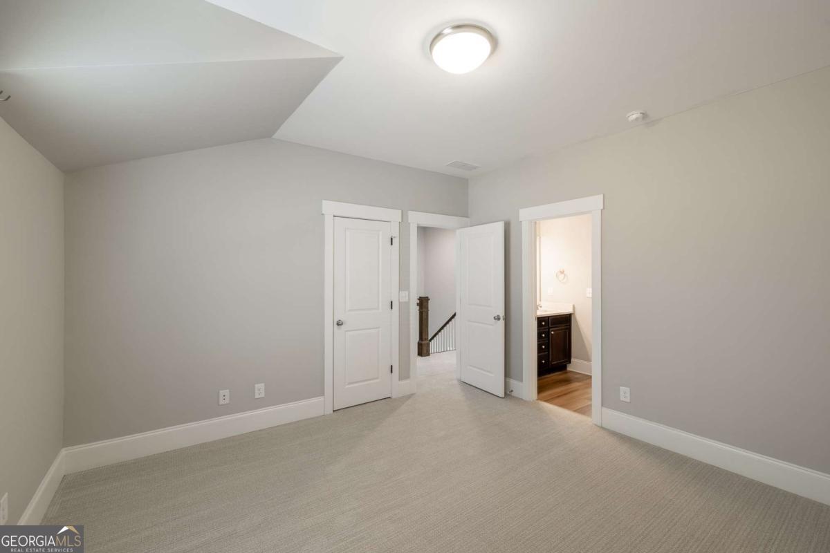 105 Inverness Road