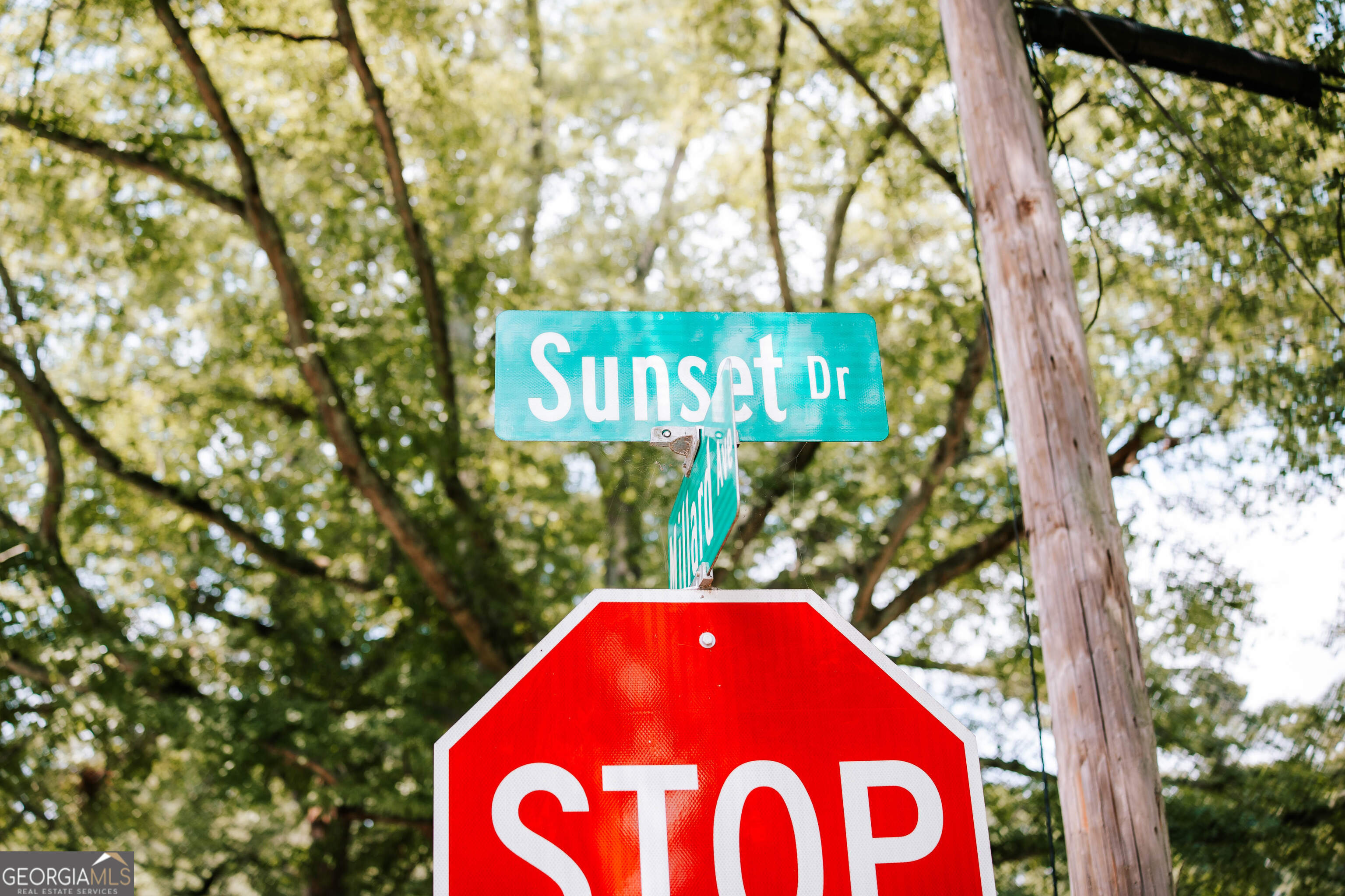 406 Sunset Drive