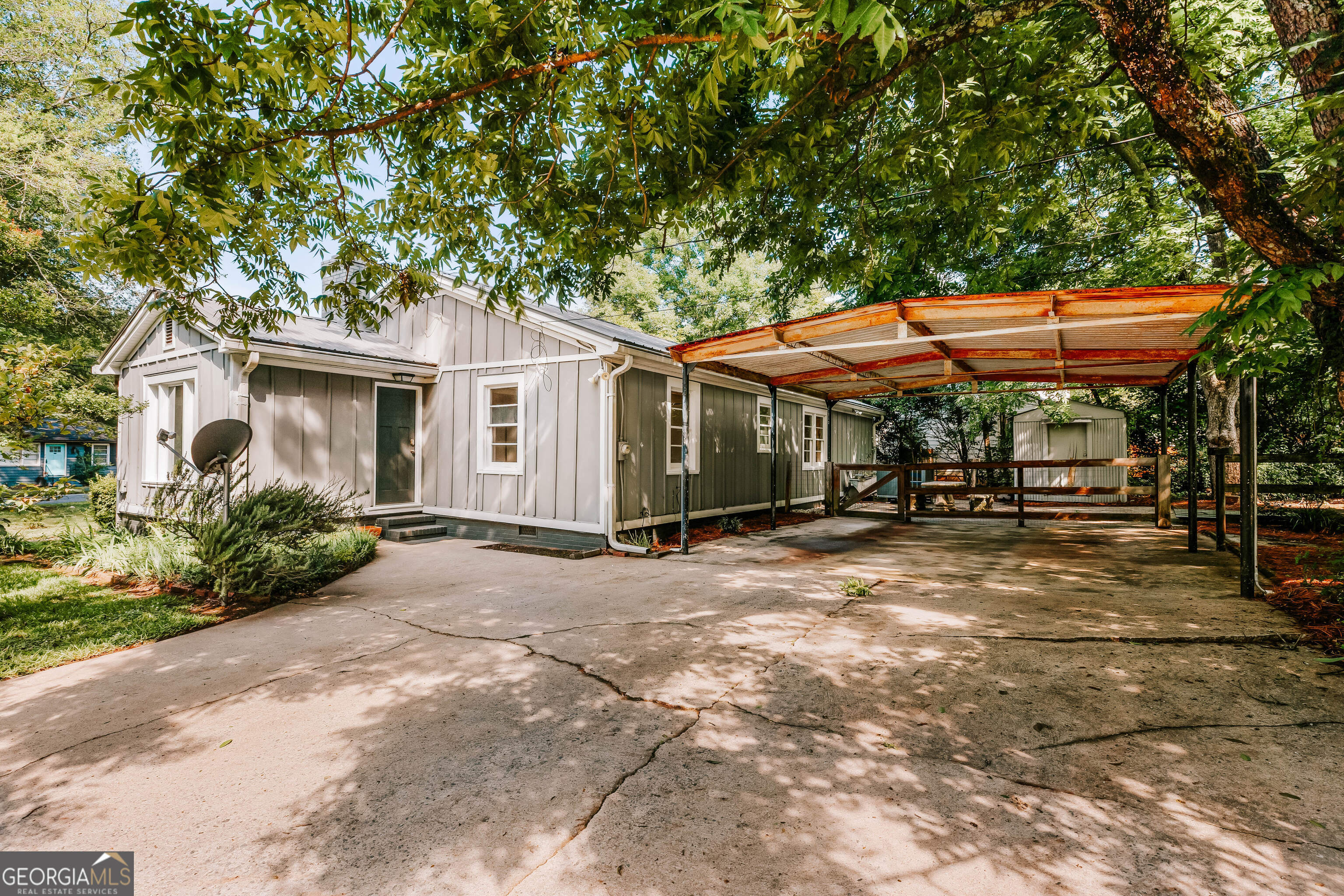 406 Sunset Drive