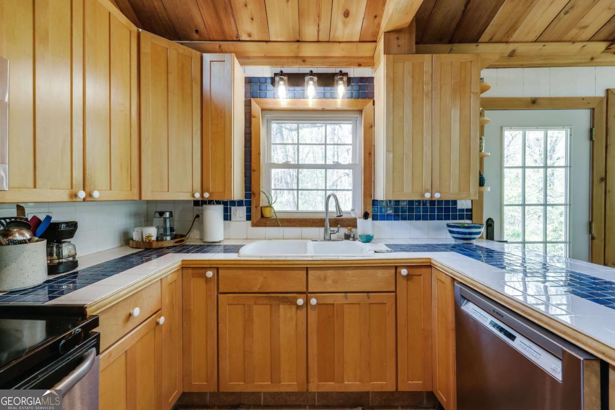 2866 Booger Hill Road