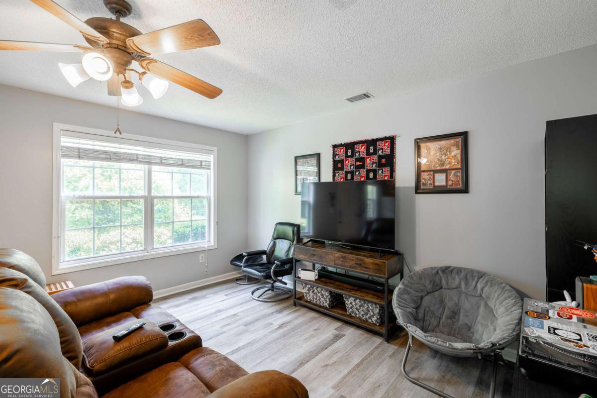 1305 Cedar Shoals Drive # 201