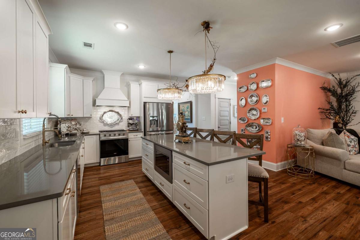 4085 Barnett Shoals Road