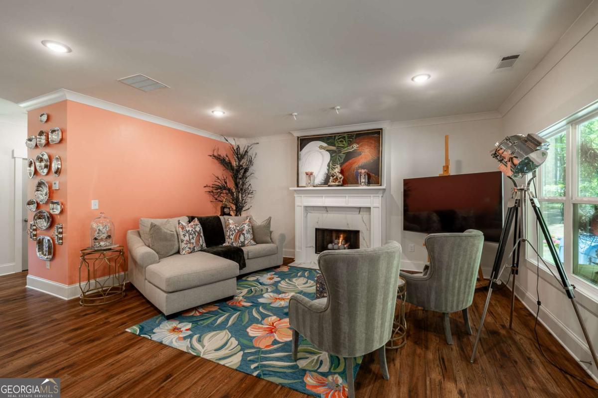 4085 Barnett Shoals Road