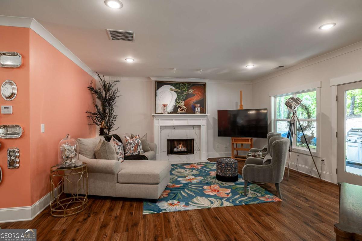 4085 Barnett Shoals Road