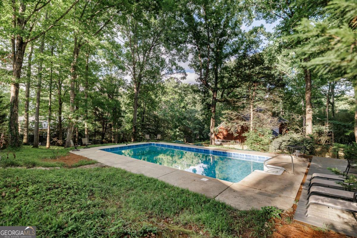 250 Benjamin Drive