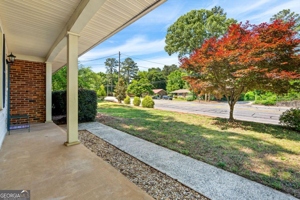 1009 College Station Road