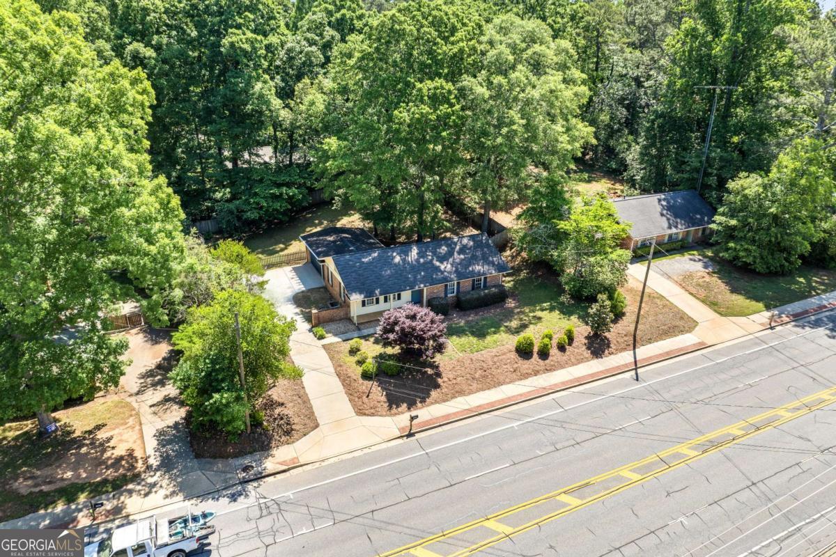 1009 College Station Road
