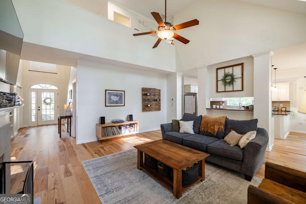 171 Rivercliff Drive