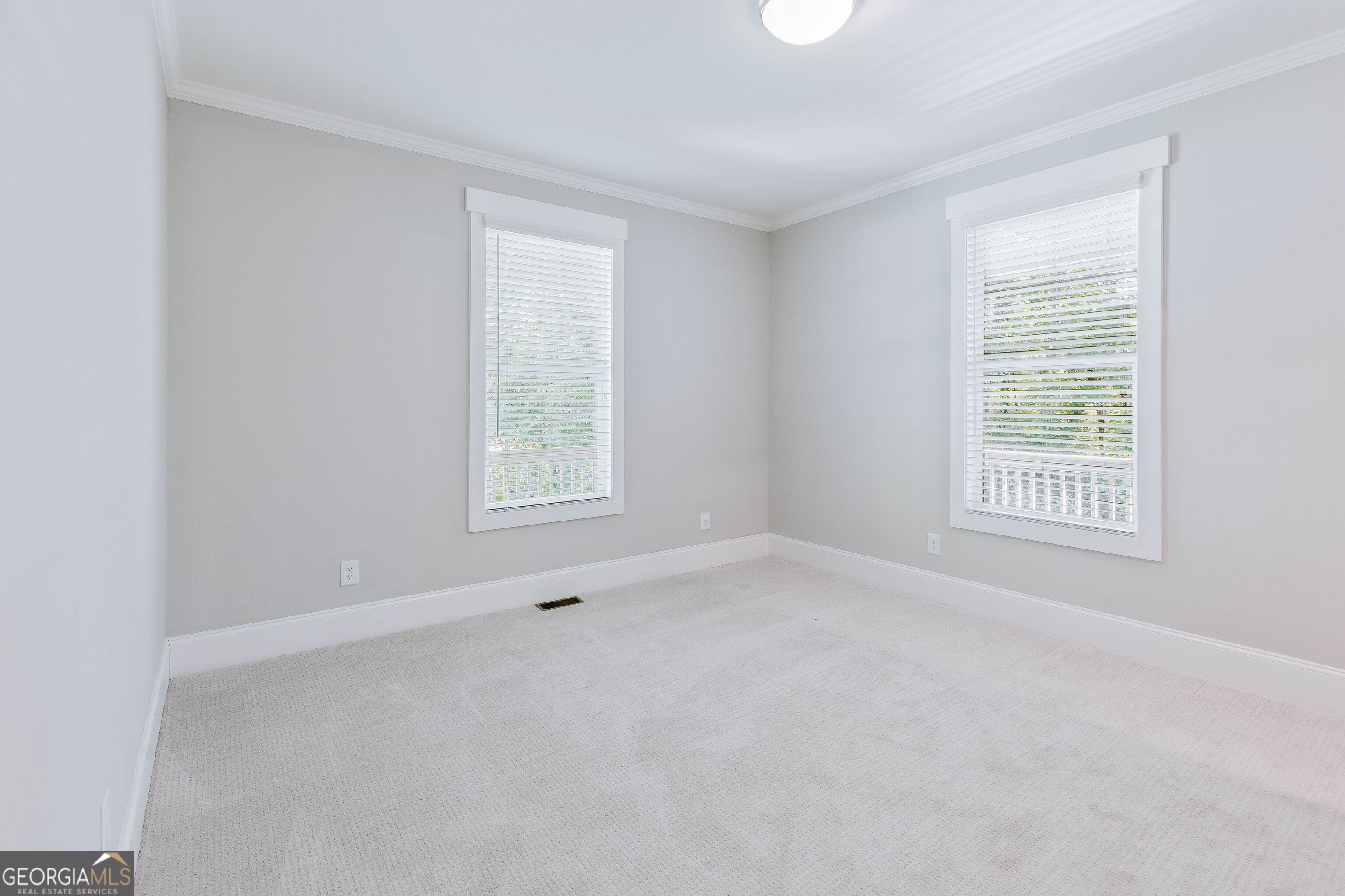 105 Inverness Road
