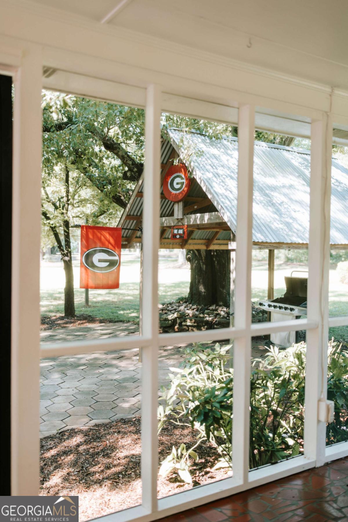 345 Jefferson River Road