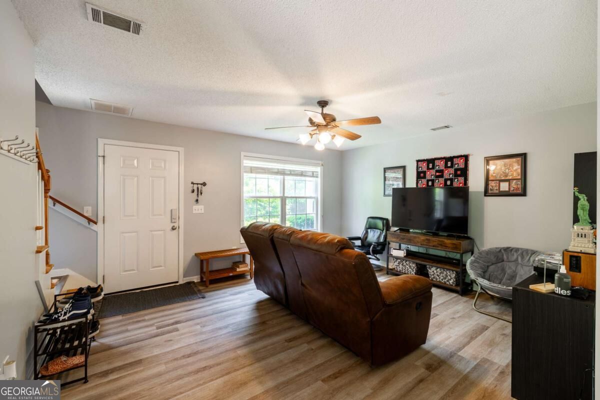 1305 Cedar Shoals Drive # 201