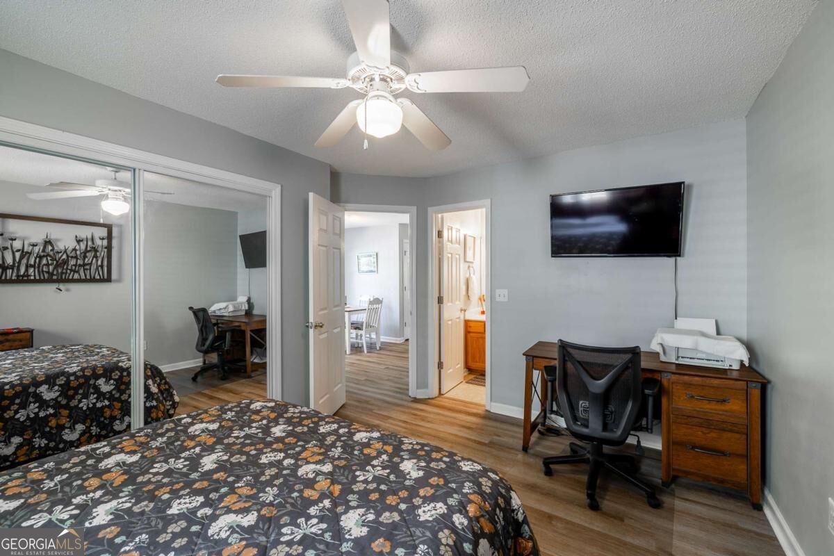 1305 Cedar Shoals Drive # 201