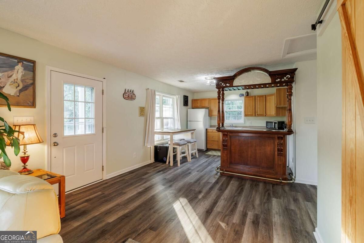 984 Arnoldsville Road