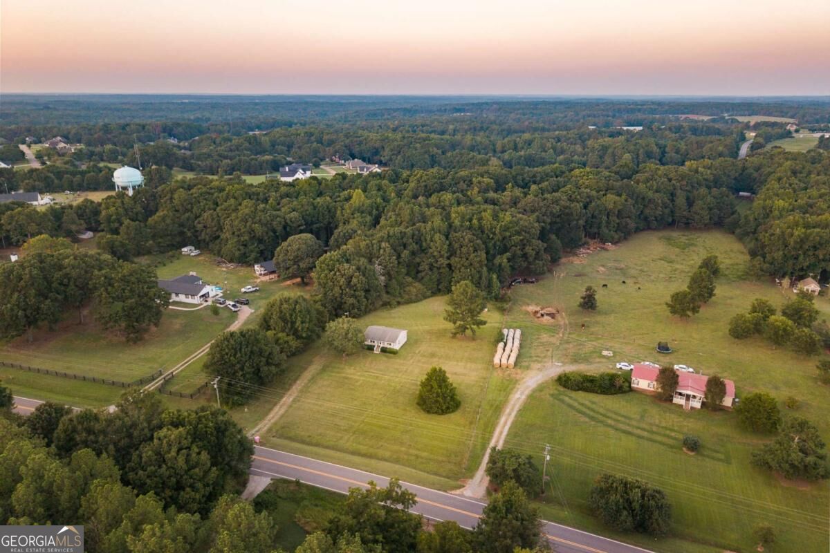 984 Arnoldsville Road