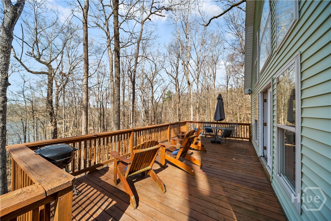 78 View Point Place