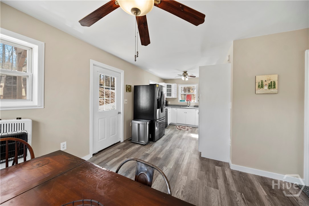 78 View Point Place