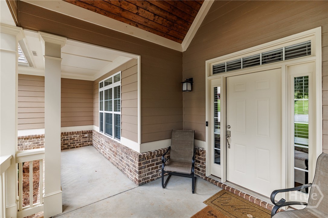 283 Lake Vista Way