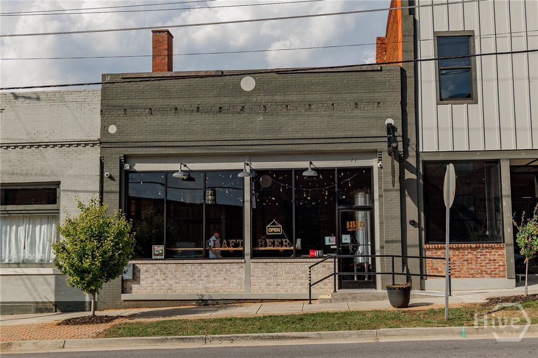 174 Cherry Street