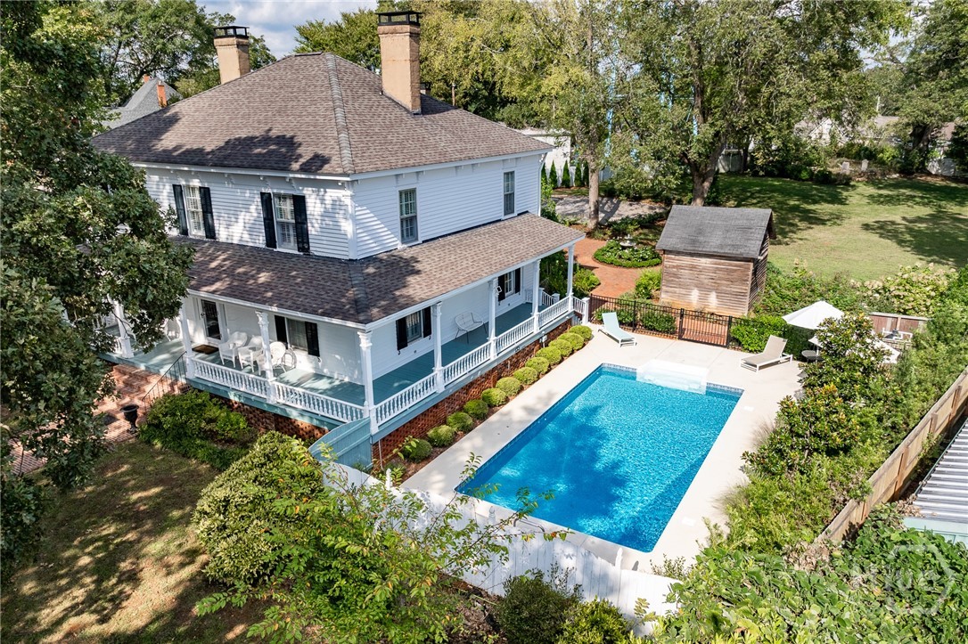 174 Cherry Street