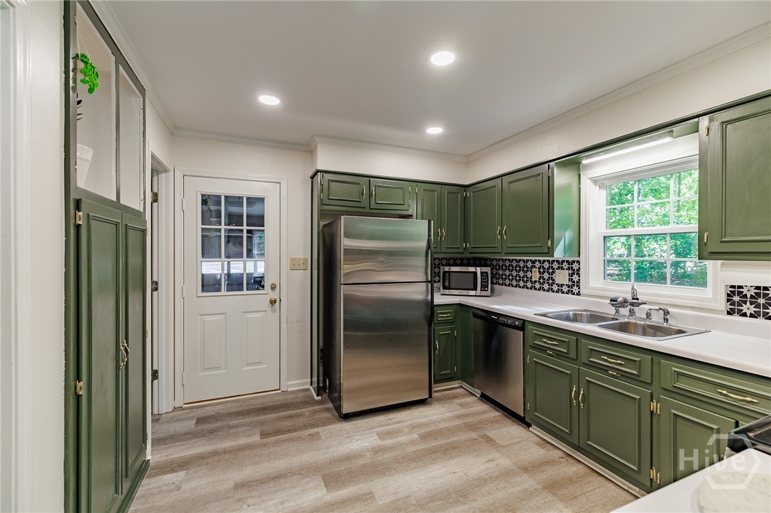 150 Breckenridge Lane