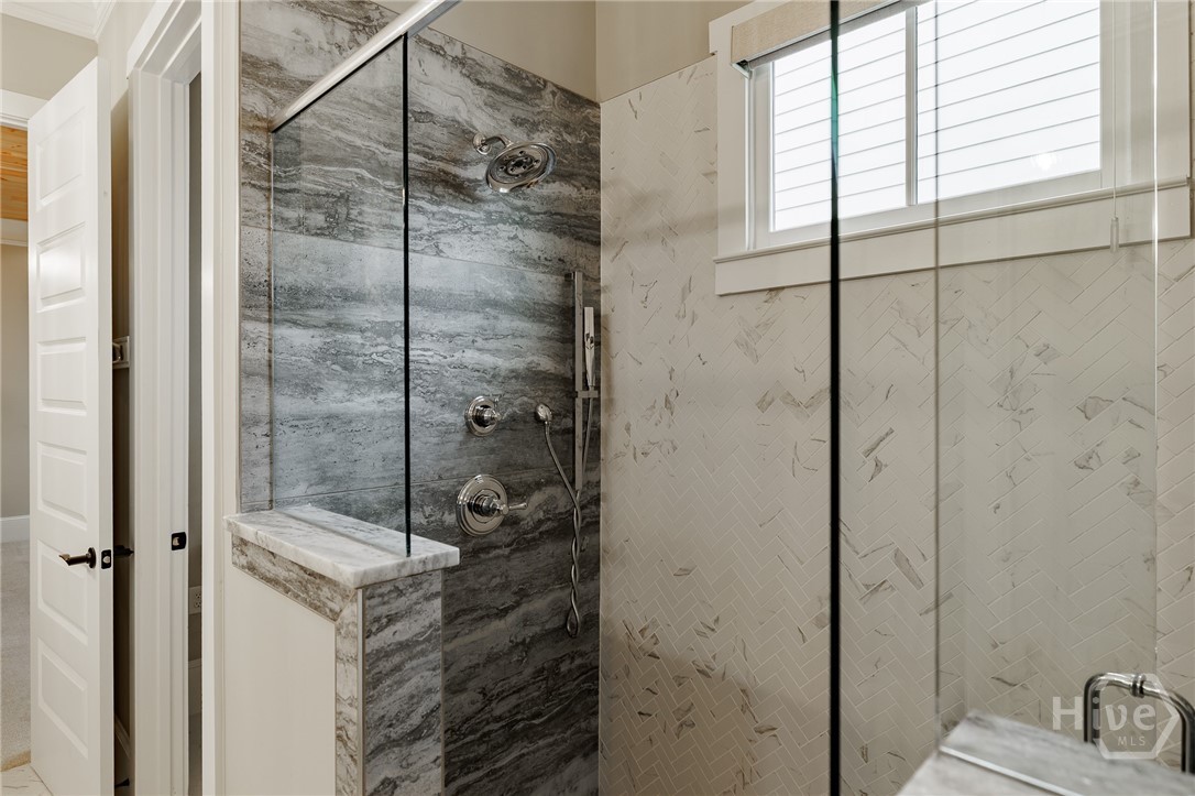 24 Lakewood Park Court