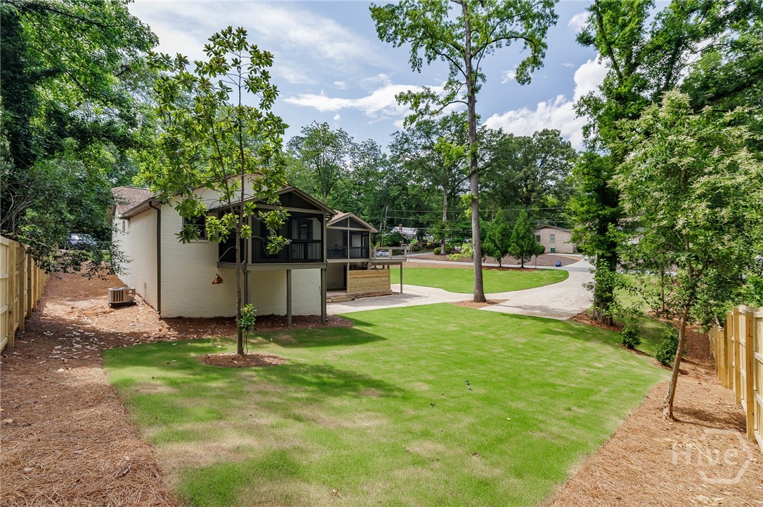 685 Pinecrest Drive