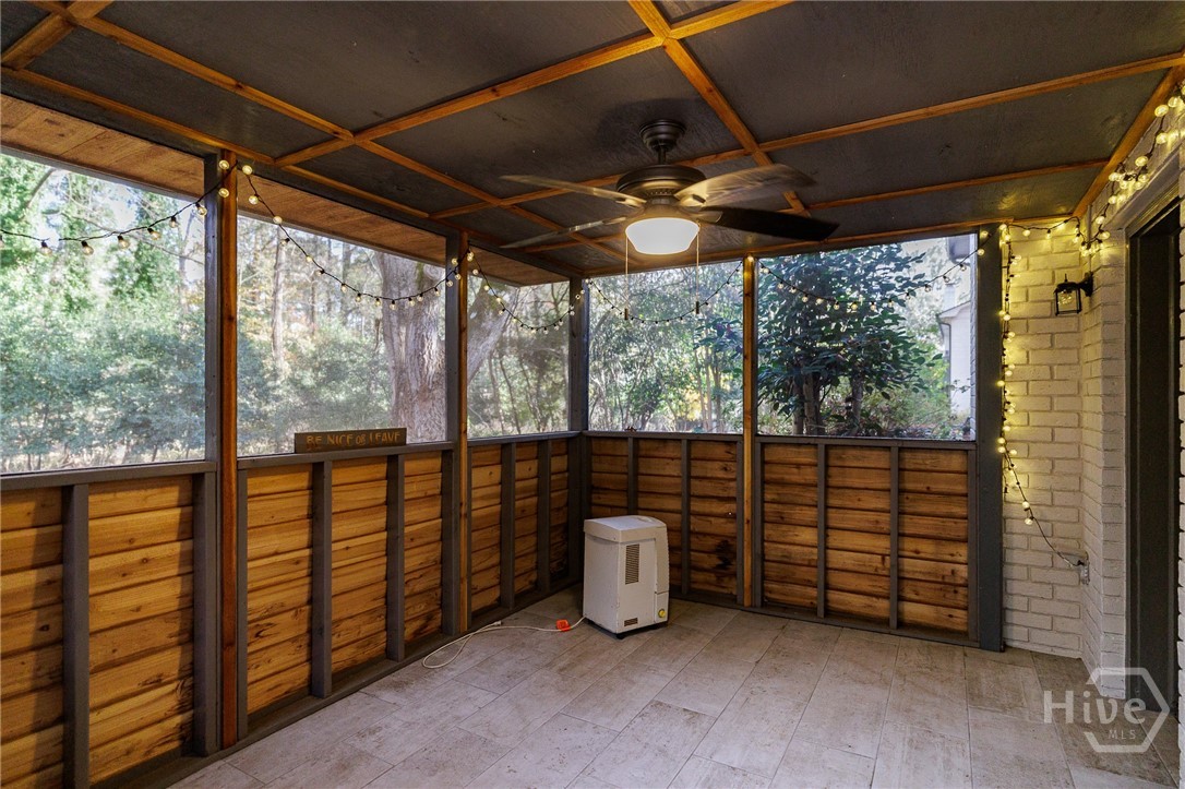 400 Greencrest Drive