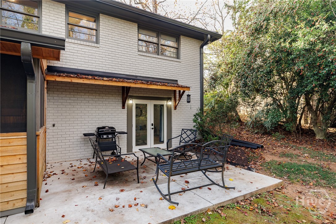 400 Greencrest Drive