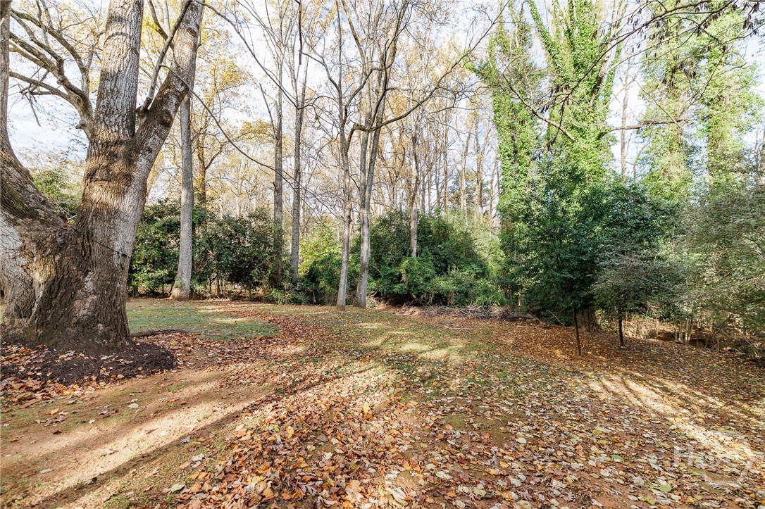 400 Greencrest Drive