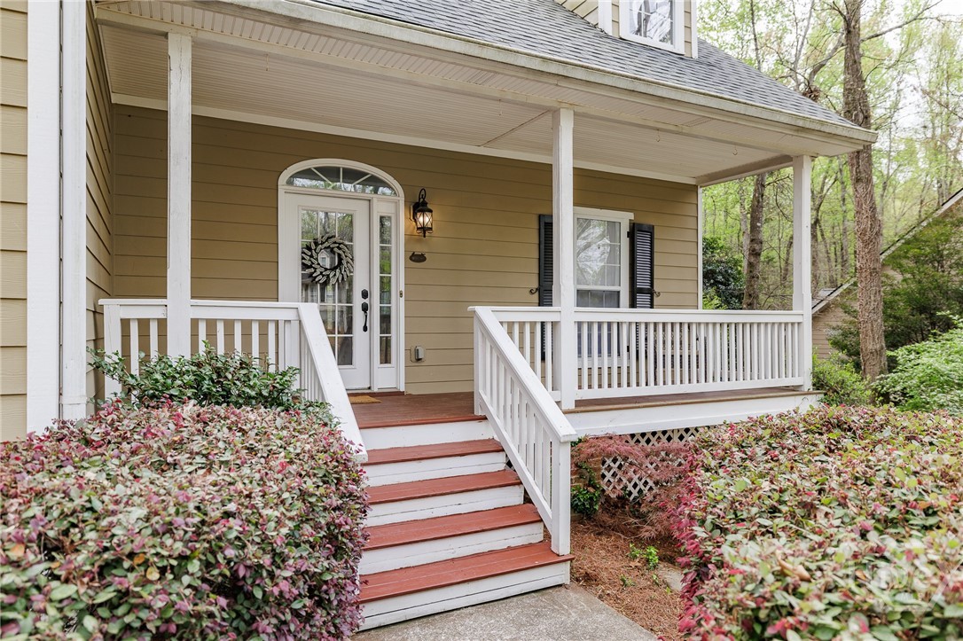 171 Rivercliff Drive