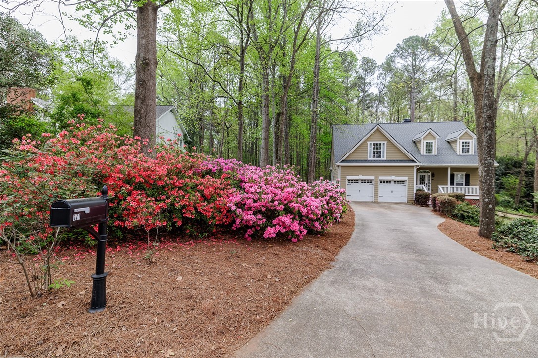 171 Rivercliff Drive