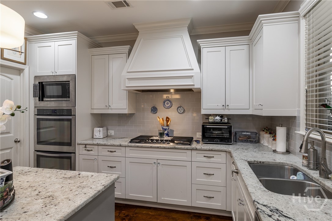 1336 Prince Place