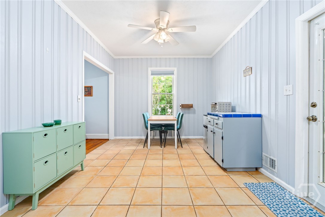 1009 College Station Road