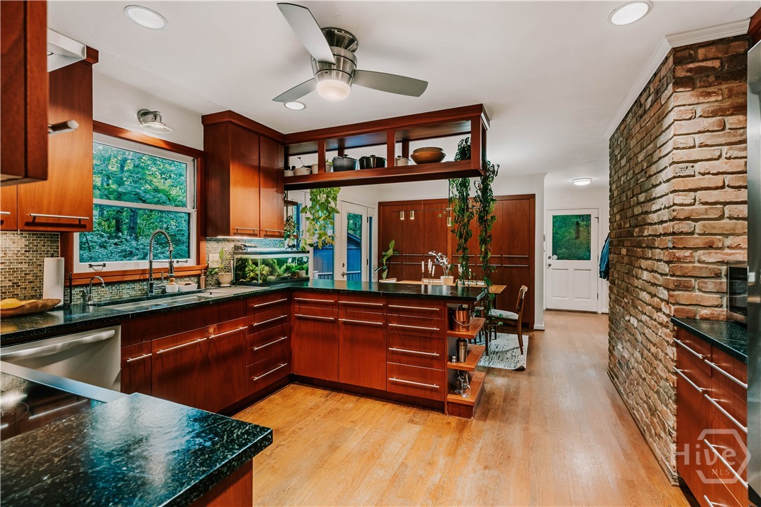 120 Deer Ridge