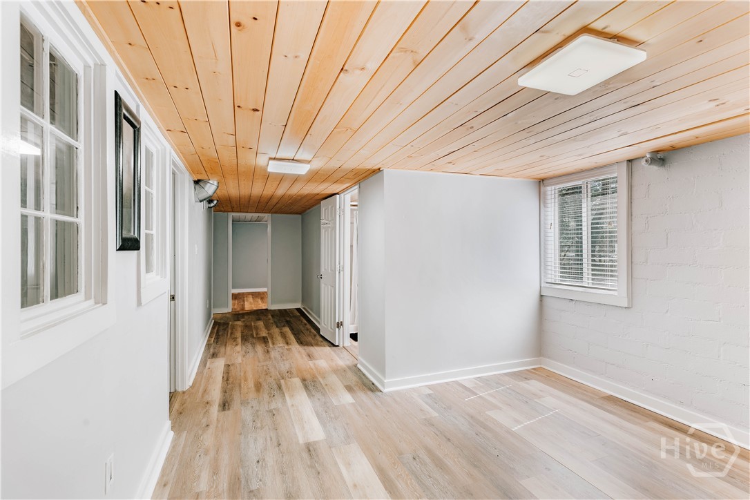 345 Jefferson River Road