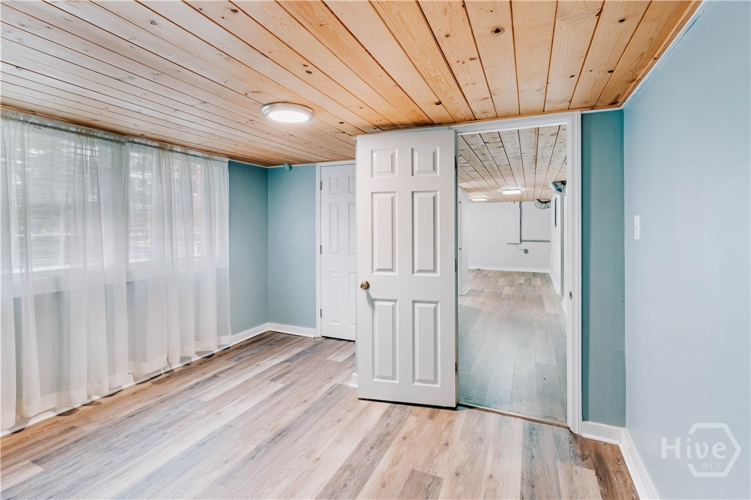 345 Jefferson River Road
