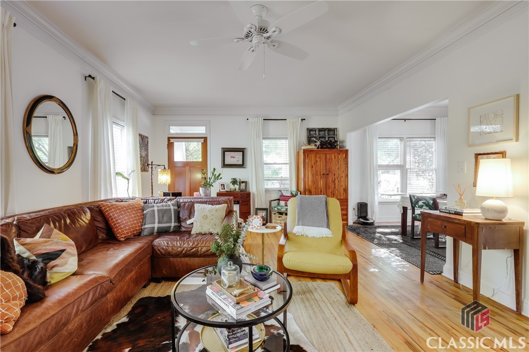 250 New Avenue