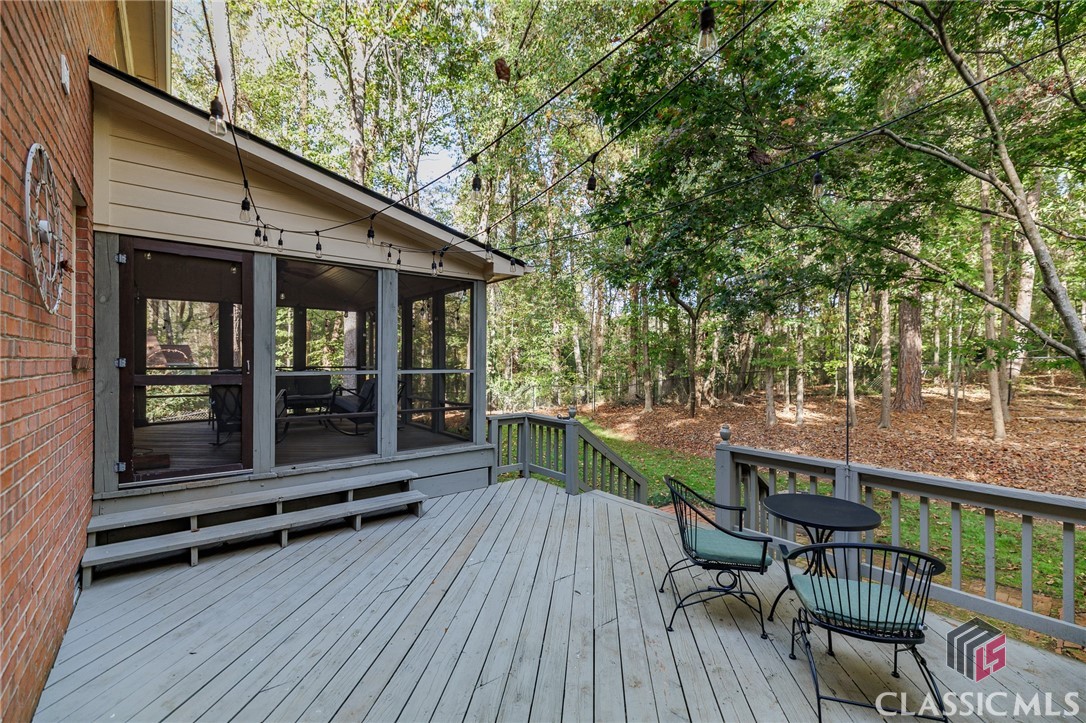 247 Ashbrook Drive
