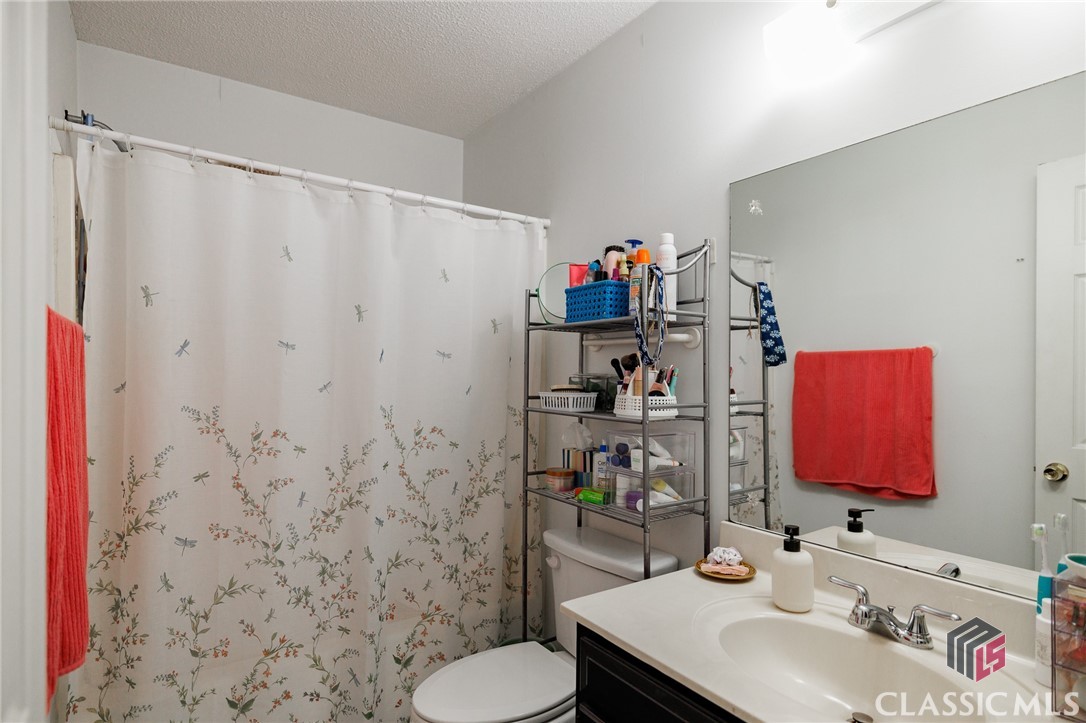 550 Dearing Street 33