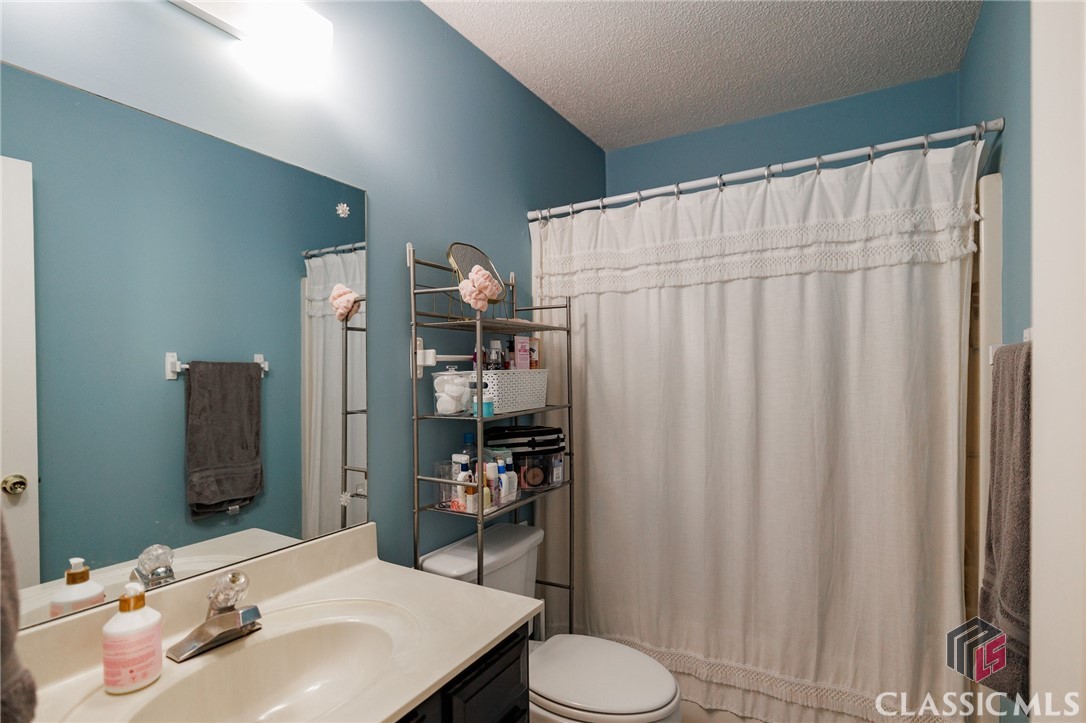 550 Dearing Street 33