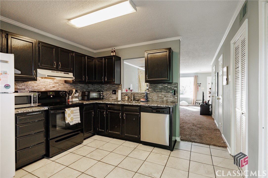 550 Dearing Street 33