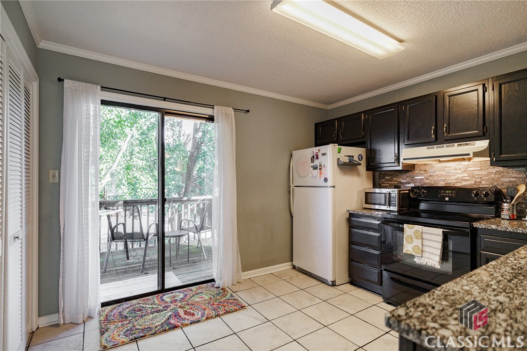 550 Dearing Street 33