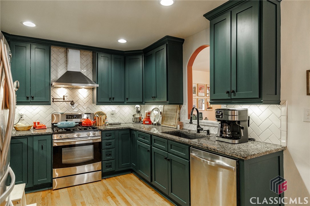 360 Talmadge Drive