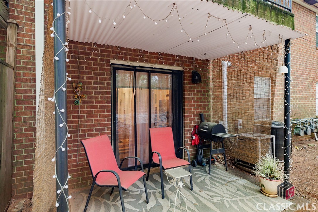 1688 Prince Avenue 106