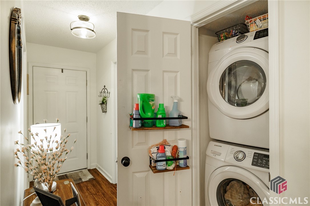 1688 Prince Avenue 106