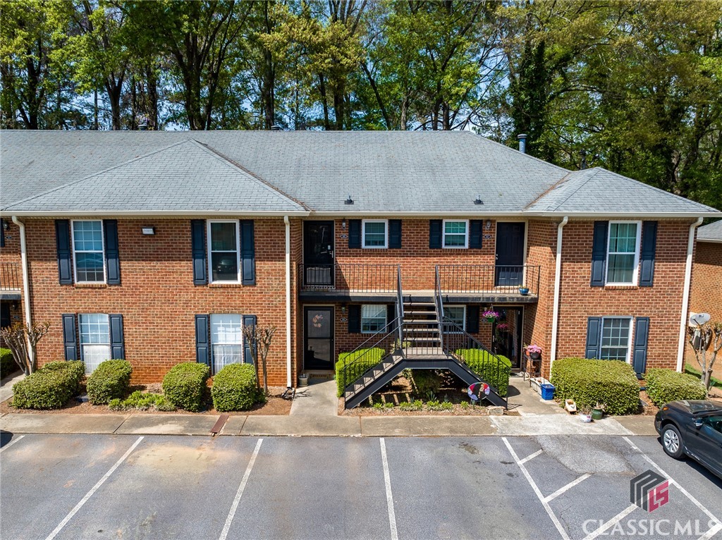 1688 Prince Avenue 106