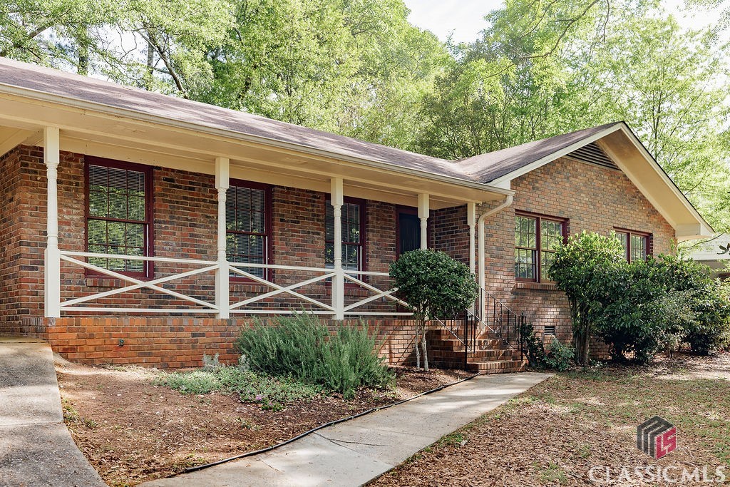 525 Caldwell Circle