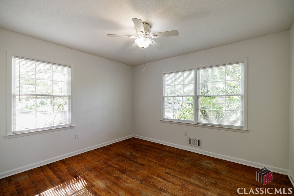 525 Caldwell Circle