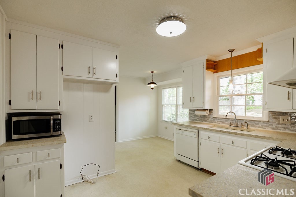525 Caldwell Circle